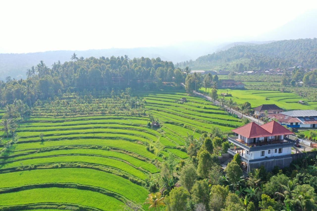 Candra Cottage Munduk Exterior foto